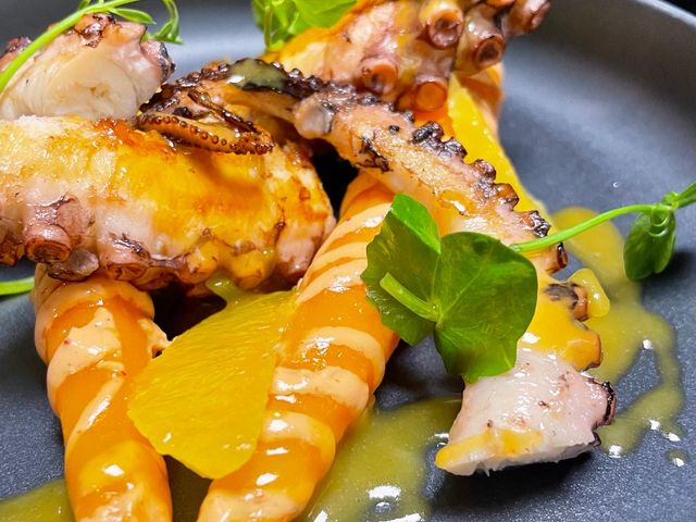 Restaurant Le J 1d6c740d-5243-4e58-9e72-540e442867d6 2.jpeg